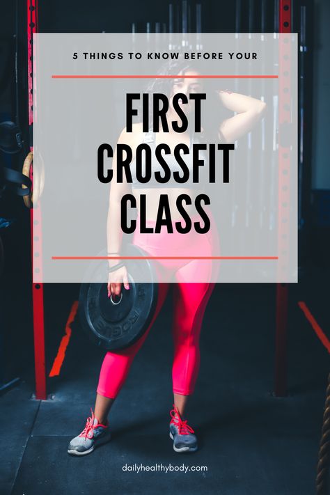 If you're new to CrossFit, it's crucial to know what you're getting yourself into. Here are a few tips before you start crossfit Crossfit Benefits, Workout Of The Day Crossfit, Crossfit Terminology, Beginner Crossfit, Warm Ups Before Workout, What Is Crossfit, Crossfit Workouts For Beginners, Crossfit Moves, Crossfit At Home