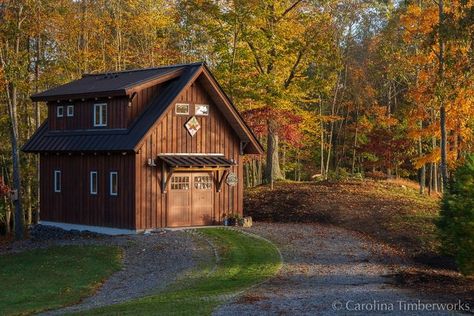 Timber Frame Garage, Cottage Shed, Apartment Garage, Garage With Apartment, Garage Outdoor, Timber Frame House, Barn Apartment, Live Work Space, Timber Frame Home