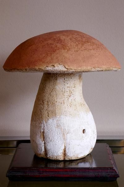 Large Ceramic Cep Mushroom Ceramic Sculpture Figurative, Mushroom Crafts, Concrete Crafts, Cement Crafts, Concrete Garden, Mushroom Decor, Ceramics Projects, Mushroom Art, Concrete Diy