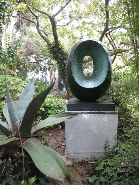 Barbara Hepworth's Garden, St Ives | by daveserjeant Hepworth Sculpture, Barbara Hepworth Sculpture, Garden Museum, Natural Form Art, Barbara Hepworth, St Ives Cornwall, Greek Statues, Henry Moore, Sculpture Garden