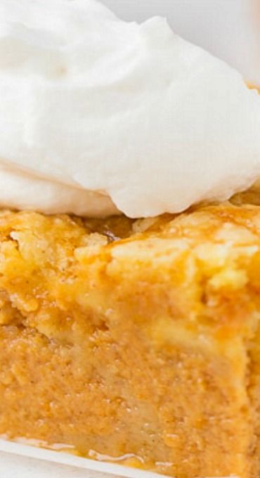 Magic Pumpkin Pie Cake Hawaiian Dessert Recipes, Autumn Foods, Pumpkin Food, Pumpkin Pie Cake, Perfect Pumpkin Pie, Fall Goodies, Pumpkin Treats, Pumpkin Delight, Recipes Pumpkin