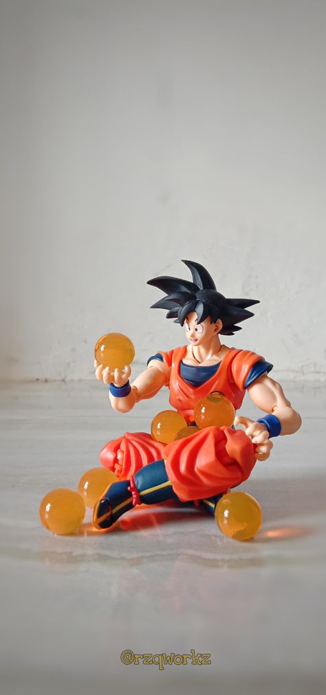 Goku Action Figure Toys, Dragon Ball Toys, Dragon Ball Action Figures, Goku Toys, Goku Figure, Z Toon, Beautiful Ball, Figure Photography, Goku Black