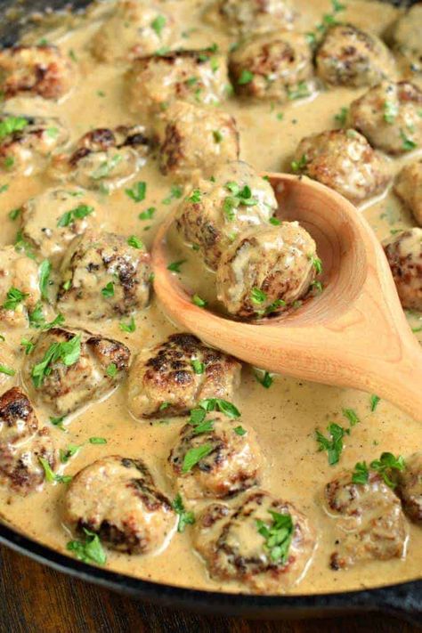 Authentic Swedish Meatballs, Best Swedish Meatball Recipe, Swedish Meatballs Recipe, Meatballs And Gravy, Swedish Meatballs, Meatballs Recipe, Swedish Recipes, Meatball Recipes, Beef Dishes