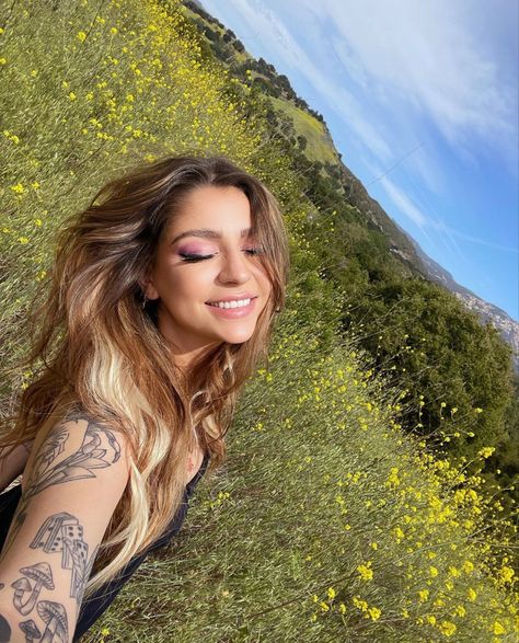 Andrea Russett Tattoo, Russet Hair, Andrea Russet, Andrea Russett, Trap House, Grl Pwr, Insta Inspo, Unique Hairstyles, Instagram Ideas