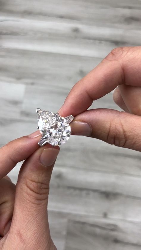 Please Re-Pin for later 😍💞 ruby engagement ring, #ruby #engagement #ring Large Pear Shaped Engagement Rings, Pear Shaped Engagement Rings With Baguettes, Pear With Baguettes Ring, Large Pear Engagement Ring, Pear Engagement Ring With Baguettes, Huge Wedding Rings, Pear Shape Diamond Ring, Large Diamond Rings, Pear Diamond Ring