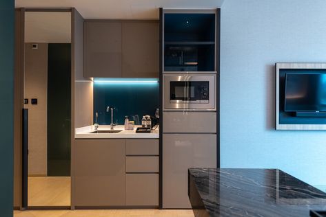 Hotel Suite Kitchenette, Serviced Apartments Interior, Hotel Room With Kitchenette, Hotel Room With Kitchen, Hotel Room Kitchenette, Hotel Room Kitchen, Kitchen Hotel Room, Hotel Kitchen Design, Suite Kitchenette