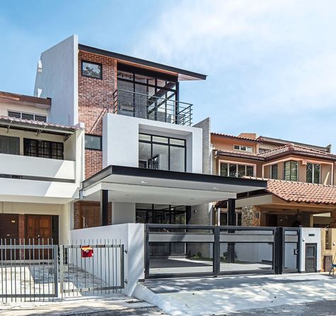 Malaysian terrace house turned into 3-storey space that embraces nature | The Star Terrace House Facade Design, Double Storey House Facade, Double Storey Facade, Malaysian Terrace House, Malaysian House Design, 3 Storey House Design Modern Architecture, Terrace Facade, Malaysian House, Terrace House Interior Design