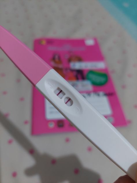 Testpack Positive Pregnancy, Usg Kehamilan, Testpack Positive Tumblr, Test Pregnancy, Positive Pregnancy Test, Healthy Drinks Recipes, Pregnancy Test, Photo To Video