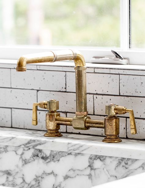 Unlacquered Brass Kitchen, Unlacquered Brass Kitchen Faucet, Unlacquered Brass Faucet, Waterworks Bathroom, Roman And Williams, Brass Kitchen Faucet, Party Barn, Brass Kitchen, Brass Faucet