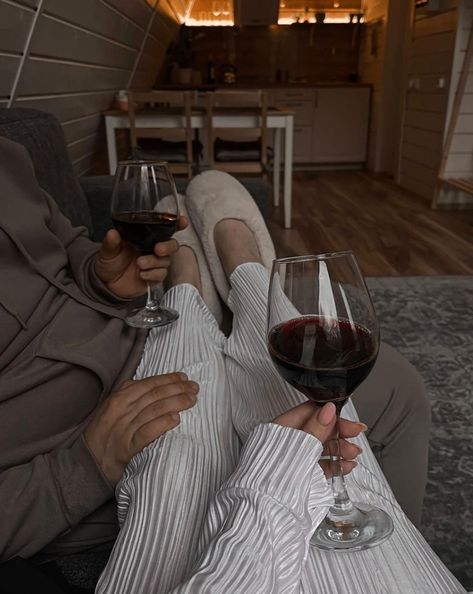 Cozy Wine Night Aesthetic, Couples Vision Board, Cute Couple Aesthetic, Couple Aesthetics, Fall Chic, Adventure Aesthetic, Wine Night, Cozy Aesthetic, Fitness Inspiration Body