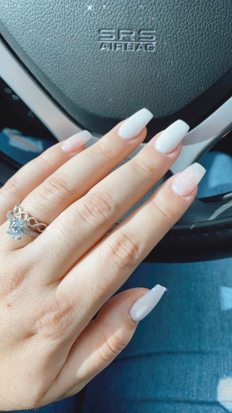 Nails Jewellery, Short Coffin Nails Designs, Future Nails, White Coffin Nails, Medium Coffin, Water Nails, Plain Nails, Acrylic Nails Ideas, Short Coffin Nails