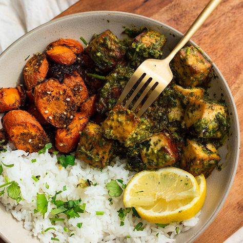 Tofu Chimichurri, Chimichurri Tofu, Avocado Skillet, Tofu Bowl, Smoked Tofu, Tofu Steak, Vegan Protein Recipes, Cooking Jasmine Rice, High Protein Vegan Recipes