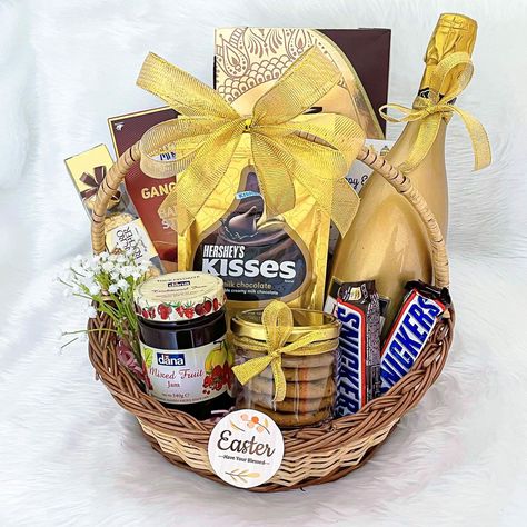 Wine And Chocolate Gift Basket, Wine And Chocolate Gift, Ferrero Rocher Gift, Gifts Hamper, Gift Basket For Women, Hersheys Kisses, Sparkling Grape Juice, Wine And Chocolate, Christmas Gift Hampers