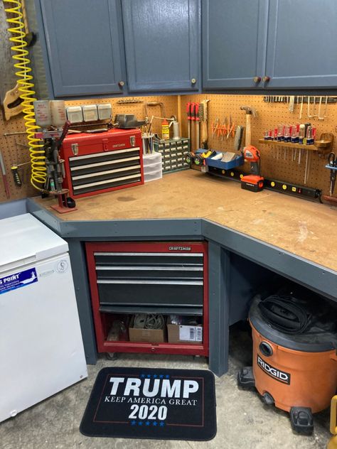 Garage Tool Shelves, Garage Workbench With Cabinets, Man Cave Garage Storage Cabinets, Garage Work Bench Organization Ideas, Garage Bench Organization, Tool Box Work Bench Ideas, Garage Shop Wall Ideas, Garage Tool Wall, Mechanic Work Bench