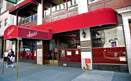 Sardi's opened in 1927 New York Theatre, New York Broadway, New York Theater, Broadway Tickets, Sound Installation, Theater District, Happy Hour Drinks, Entertainment District, Nyc Restaurants