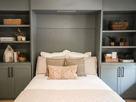 HGTV Fixer to Fabulous Office Renovation with Murphy Bed. Murphy Bed With Wallpaper, Murphy Bed With Side Tables, Murphy Bed And Playroom, Murphy Bed Disguise, Office Decor With Murphy Bed, Converting Closet To Murphy Bed, Office With Pull Down Bed, Murphy Bed Shelving, Bed With Cabinets Around