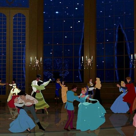 Disney royal couples dancing the night away at the Disney royal ball Disney Crossover, 12 Dancing Princesses, Disney Nerd, Princess And The Frog, Disney Side, Disney Addict, Disney Couples, Disney Life, Disney Lover