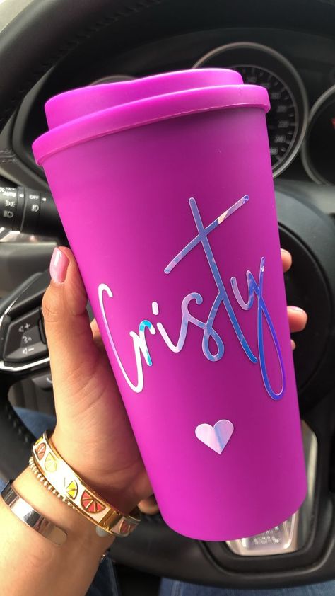 Sublimacion Ideas, Trendy Water Bottles, Idee Cricut, Custom Starbucks Cup, Vinyl Tumblers, Cup Crafts, Diy Cups, Tumbler Cups Diy, Custom Cups