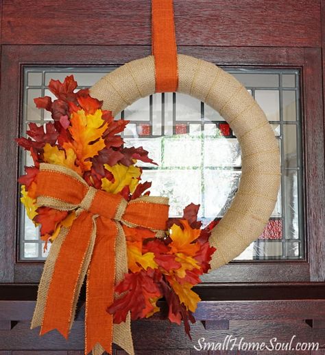 Easy Fall Wreaths To Make, Fall Wreath Ideas Diy Burlap, Diy Turkey Wreath, Simple Fall Wreath Diy, Home Made Wreath, Easy Fall Wreaths Diy, Fall Door Wreaths, Autum Decorations, Paper Leaf Wreath