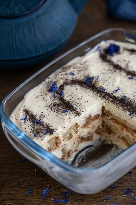 Earl Gray Tiramisu, Earl Grey Tiramisu Recipe, Earl Grey Tres Leches, Earl Grey Aesthetic, Earl Grey Creme Brulee, Earl Grey Recipes, Earl Grey Tiramisu, London Fog Ice Cream, Earl Grey Cheesecake