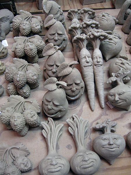 Sculpting Ideas, Sculpture Art Clay, Clay Sculptures, Paper Mache Art, Sculpture Projects, Clay Faces, Ceramics Projects, Clay Art Projects, Ceramics Ideas Pottery