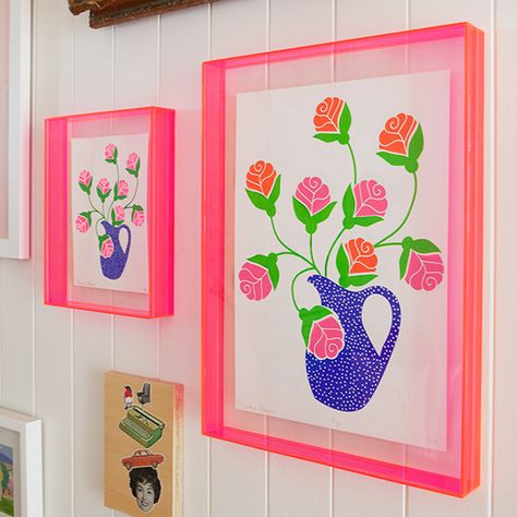 Acrylic Frame Art, Acrylic Framed Art, Acrylic Frame Ideas, Frame Art Ideas, Joy Decorations, Neon Frame, Salon Suites, Acrylic Design, Acrylic Frame