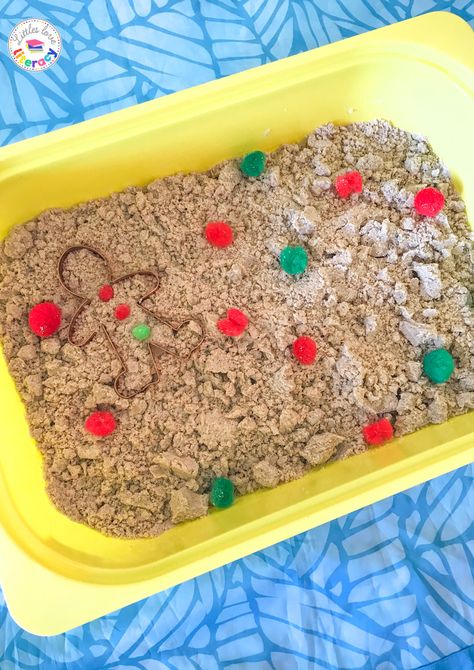 Check out this Gingerbread Sensory Bin that is perfect for preschool, prek, kindergarten, & even toddlers! This sensory bin is made from cloud dough, which is flour & baby oil mixed together! (If you use vegetable oil instead, it becomes edible). This post includes the Gingerbread Cloud Dough recipe, which includes lots of delicious-smelling spices, too! Add this to your list of Christmas sensory bin ideas for your home or early childhood classroom (perfect December DIY!) #littlesloveliteracy Gingerbread Sensory Table, Gingerbread Cloud Dough, Gingerbread Sensory Bin, Gingerbread Sensory, Gingerbread Activities Preschool, Cloud Dough Recipe, Flour Baby, Christmas Sensory Bin, December Diy