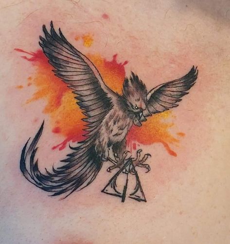 Harry Potter Phoenix Tattoo, Phoenix Harry Potter, Back Of Arm Tattoo, Potter Tattoo, Birthday Tattoo, Harry Potter Tattoos, Harry Potter Tattoo, Awesome Tattoos, Phoenix Tattoo