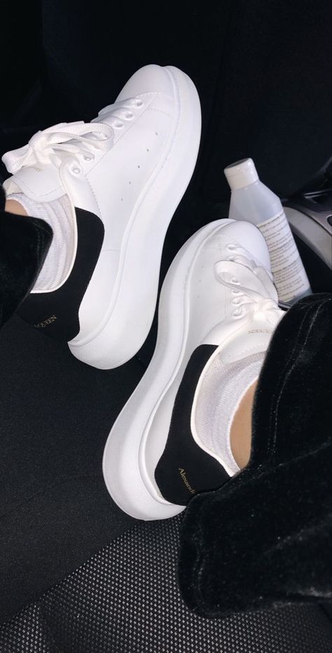 Alexander Mcqueen Sneakers Outfit, Alexander Shoes, Shoes Alexander Mcqueen, Alexander Mcqueen Oversized Sneaker, Alexander Mcqueens, Alexander Mcqueen Sneakers, Dr Shoes, Mcqueen Sneakers, Fashion Shoes Heels