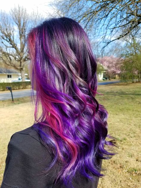 Pravana vivids purple and magenta hair balayage Dark Purple And Magenta Hair, Blue And Magenta Hair, Magenta Hair Balayage, Purple And Magenta Hair, Magenta Balayage, Pravana Purple, Fuschia Hair, Fuchsia Hair, How To Bayalage Hair