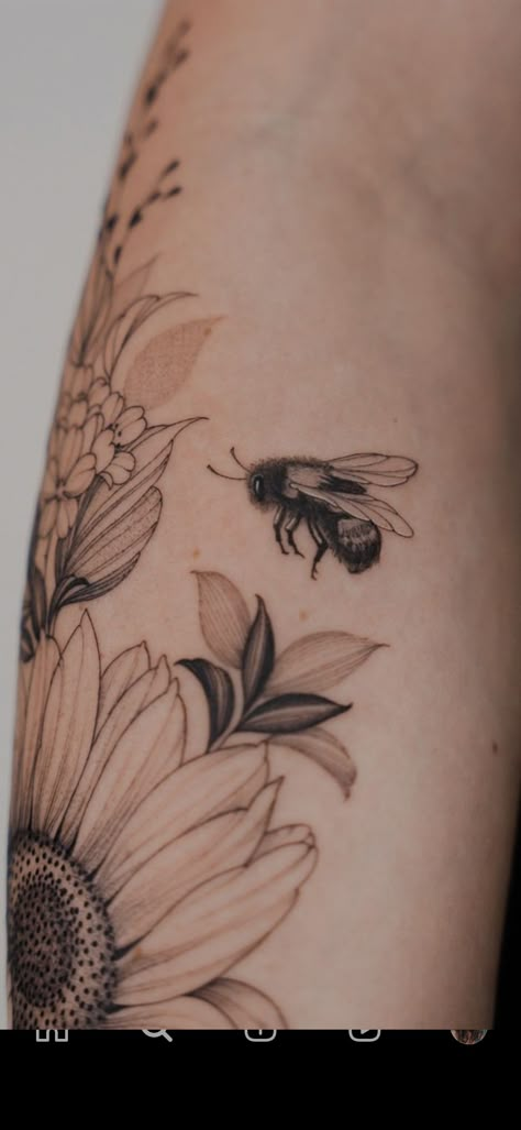 Bee Hive Tattoo Design, Bee Tattoo Men, Bee Honeycomb Tattoo, Brown Ink Tattoos, Sunflower And Bee Tattoo, Honeybee Tattoo, Brown Tattoos, Wasp Tattoo, Brown Tattoo Ink