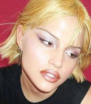 Early 2000s Makeup, 90s Makeup Look, Y2k Makeup, 90s Makeup, Smink Inspiration, Edgy Makeup, Makeup Eye Looks, Editorial Makeup, Pretty Makeup