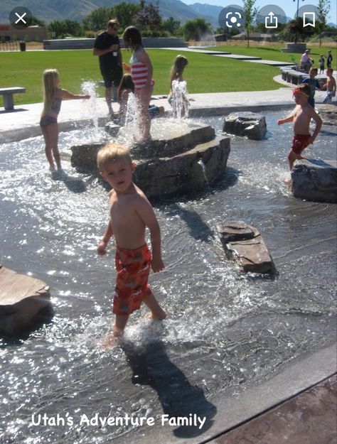 Splash Pad Ideas, Backyard Playground Ideas, Backyard Splash Pad, Public Playground, Playground Landscaping, Natural Landscaping, Utah Adventures, Natural Play, Park Ideas