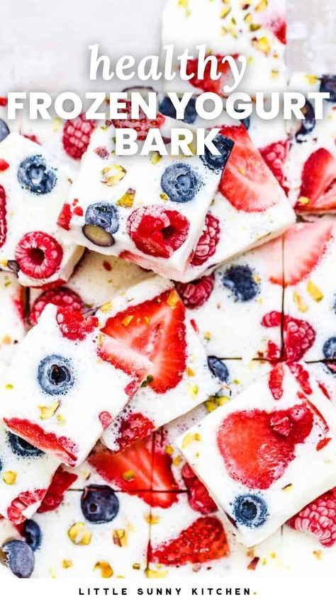 Looking for a quick and healthy snack that kids will love? Try this easy frozen yogurt bark recipe - it's a hit at any time of the day! Easy Frozen Yogurt, Yogurt Bark Recipe, Little Sunny Kitchen, Frozen Yogurt Bark, Sunny Kitchen, Yogurt Bark, Raspberry Recipes, Recipes For Kids, Bark Recipe