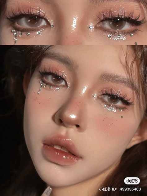 Heavenly Makeup Looks, Brown And White Makeup, Makeup With Jewels, Ethereal Makeup Goddesses, Disco Makeup, Japan Makeup, Angel Makeup, Concert Makeup, Rhinestone Makeup