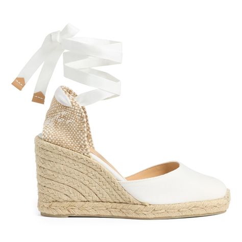 PRICES MAY VARY. Fabric: Canvas Rubber sole Braided jute midsole Heel: 4.25in / 105mm Platform: 1.25in / 30mm Everyone's favorite for versatile summertime sandals. These Castaner espadrilles are ready for any dress-up or dress-down occasion with a neutral hue and walkable wedge. Castaner Espadrilles, White Platform Sandals, White Espadrilles, Women's Espadrilles, Loafer Slippers, Fabric Canvas, Business Shoes, Sergio Rossi, Latest Shoes