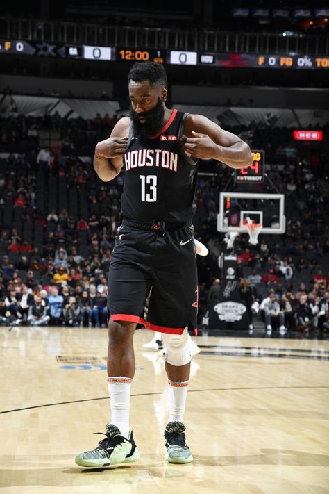 Photo Gallery: Rockets at Spurs 12/3/19 | Houston Rockets James Harden Houston Rockets, James Harden Rockets, Nba Superstars, Lebron James Miami Heat, Nba Bulls, Basketball Players Nba, Basketball Photos, Nba Wallpapers, Nba Chicago Bulls