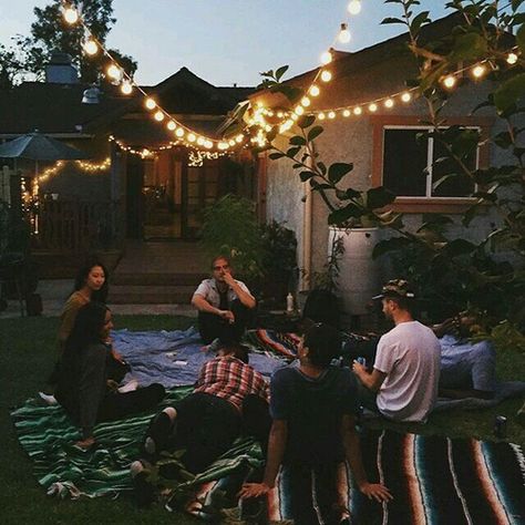 Fotos Goals, Summer Goals, Summer Bbq, Summer Bucket Lists, Squad Goals, Summer Bucket, Friendship Goals, Teenage Dream, A Blanket