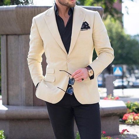 Men Casual Jacket, Beige Blazer Outfit, Boys Blazer, Gentleman Mode, Dapper Fashion, Grooms Men, Classy Coat, Blazer Outfits Men, Blazer For Men