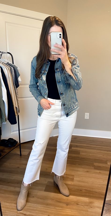 Penny Pincher Fashion, Capsule Wardrobe Casual, Perfect Spring Outfit, Casual Chic Outfits, Capsule Wardrobe Outfits, Penny Pincher, Spring Capsule, Spring Fashion Casual, Spring Capsule Wardrobe