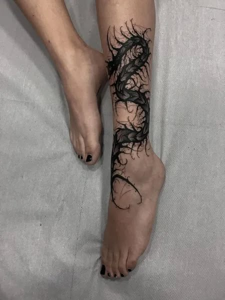 Centipede Tattoo Around Leg, Sentapeed Tattoo, Centipede Flower Tattoo, Cenapead Tattoo, Creepy Leg Tattoos, Centipede Knee Tattoo, Gothic Ankle Tattoo, Dark Ankle Tattoo, Centipede Neck Tattoo