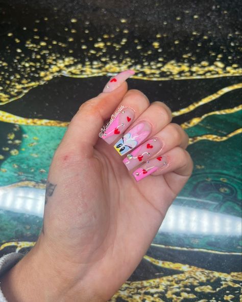 Donald Duck Nails, Daisy Duck Nails, Nails Daisy, Duck Nails, Disney Nails, Daisy Duck, Nails Inspo, Donald Duck, Nail Inspo