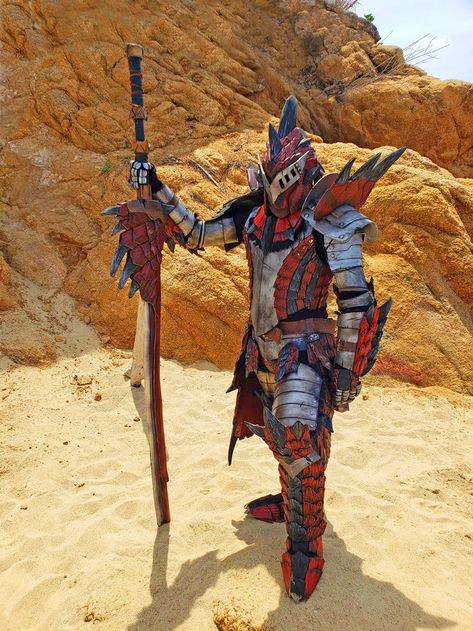 Monster Hunter Rathalos Armor Monster Hunter Rathalos Armor, Monster Hunter Armor Sets, Rathalos Armor, Monster Hunter Rathalos, Monster Hunter Cosplay, Character Classes, Armor Cosplay, Hunter Art, Tech Inspiration