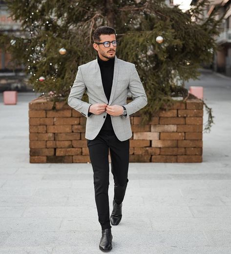 Men Winter Outfits Casual, Blazer Outfits Men Classy, Winter Outfits Men Classy, Mens Church Outfit, Black Men Winter Outfits, Casual Winter Outfits Men, Streetwear Men Outfits Street Fashion, Winter Drip, Winter Outfits Casual