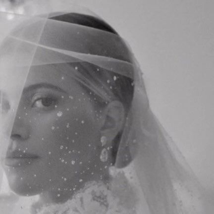 Dewdrop Wedding Veil, Rain Drop Wedding Veil, Sophia Richie Veil, Raindrop Wedding Veil, Water Droplet Veil, Rain Drop Veil, Sofia Richie Veil, Dewdrop Veil, Raindrop Veil