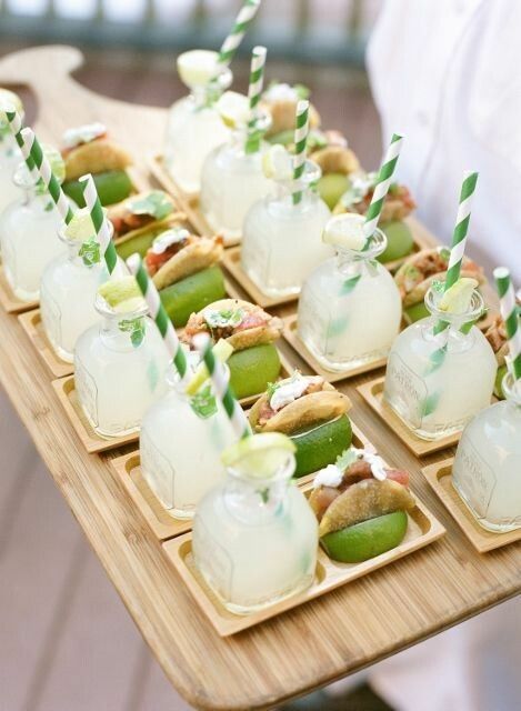 Cuban Wedding Food, Popsicle Cocktail, Food Stations, Wedding 2025, Maui Weddings, Snacks Für Party, Party Food Appetizers, Tea Parties, Food Platters