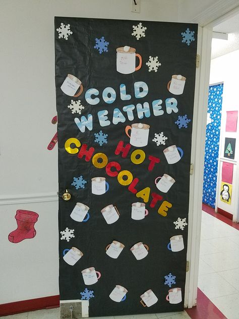 Hot Chocolate Door Decoration, Winter Doors, Chocolate Snowflakes, Winter Classroom Door, Holiday Door Decorations, Christmas Door Decorating Contest, School Door Decorations, Door Decorating Contest, Winter Projects