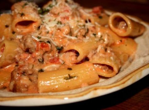 Italian Sausage Rigatoni with Creamy Tomato Sauce Spicy Tomato Cream Sauce, Italian Sausage Rigatoni, Sausage Rigatoni, Tomato Cream Sauce, Deep South Dish, Pasta Sauce Recipes, Tasty Pasta, Deep South, Rigatoni