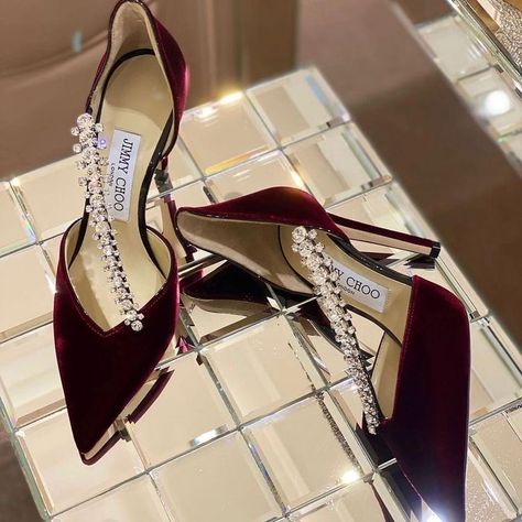 Red Velvet Heels, Classy Heels, Velvet High Heels, Fancy Heels, Cute Shoes Heels, Jimmy Choo Heels, Velvet Heels, Heels Classy, Crystal Shoes