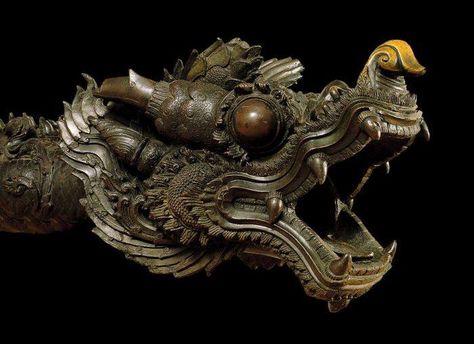 Burmese bronze dragon cannon, 1790 Dragon Cannon, Bronze Dragon, Ancient Dragon, Italian Sculptors, Asian Dragon, Dragon Sculpture, Dragon Head, Mesopotamia, Manicure Set